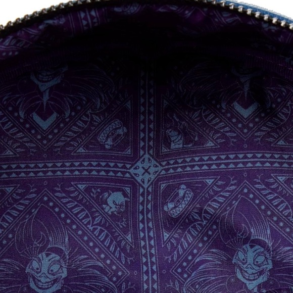 Loungefly Disney Villains Scene YZMA Mini Backpack - Picture 5 of 5